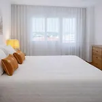 בית אירוח Free Wave